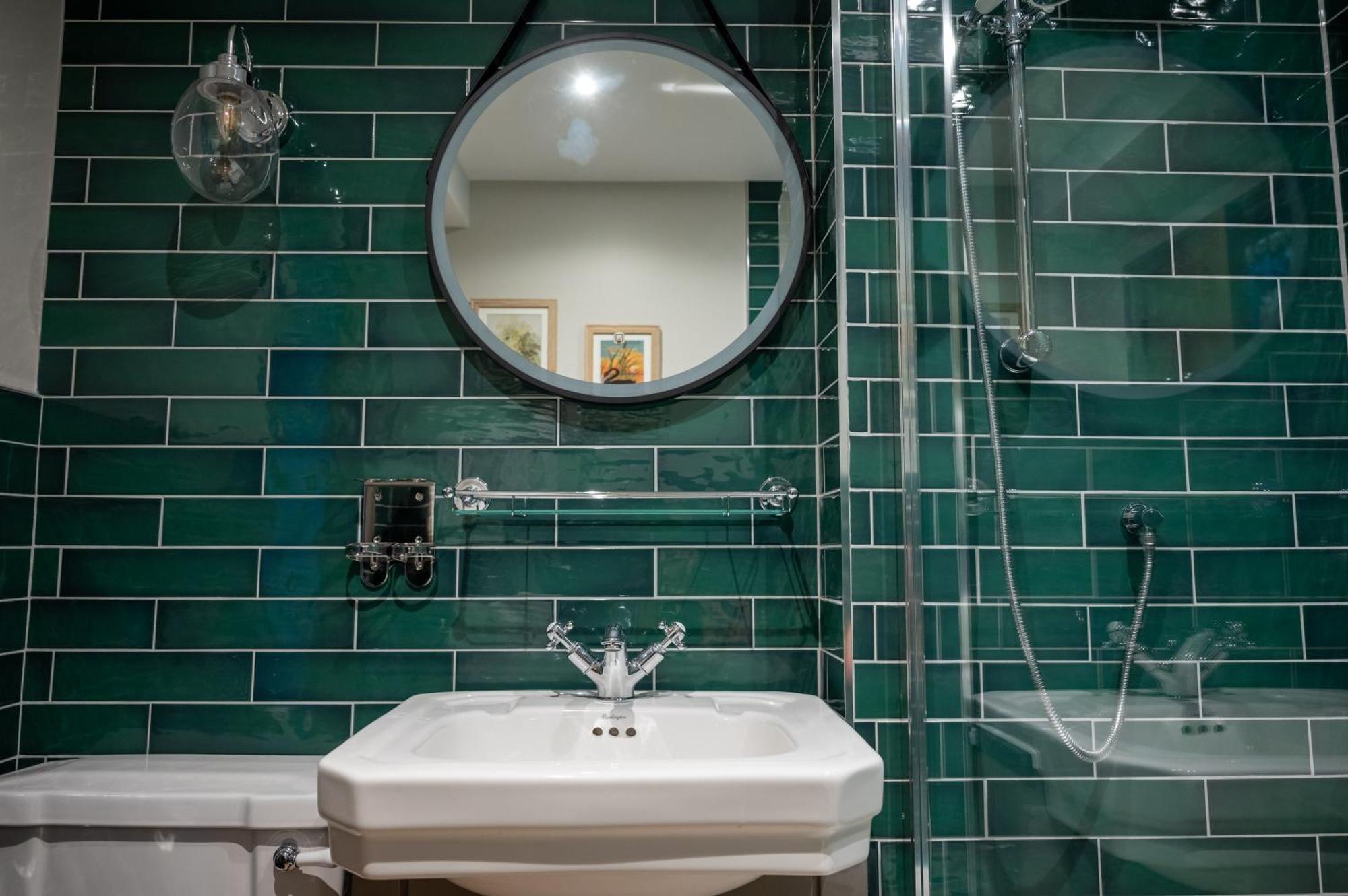 Ethorpe Hotel By Chef & Brewer Collection Gerrards Cross Luaran gambar